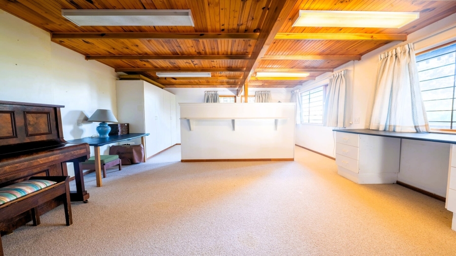 4 Bedroom Property for Sale in Hunters Home Western Cape